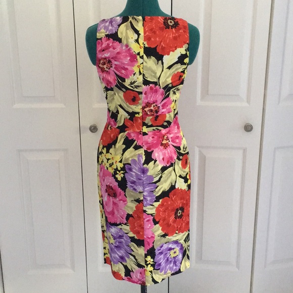 Banana Republic garden dress - Picture 2 of 4